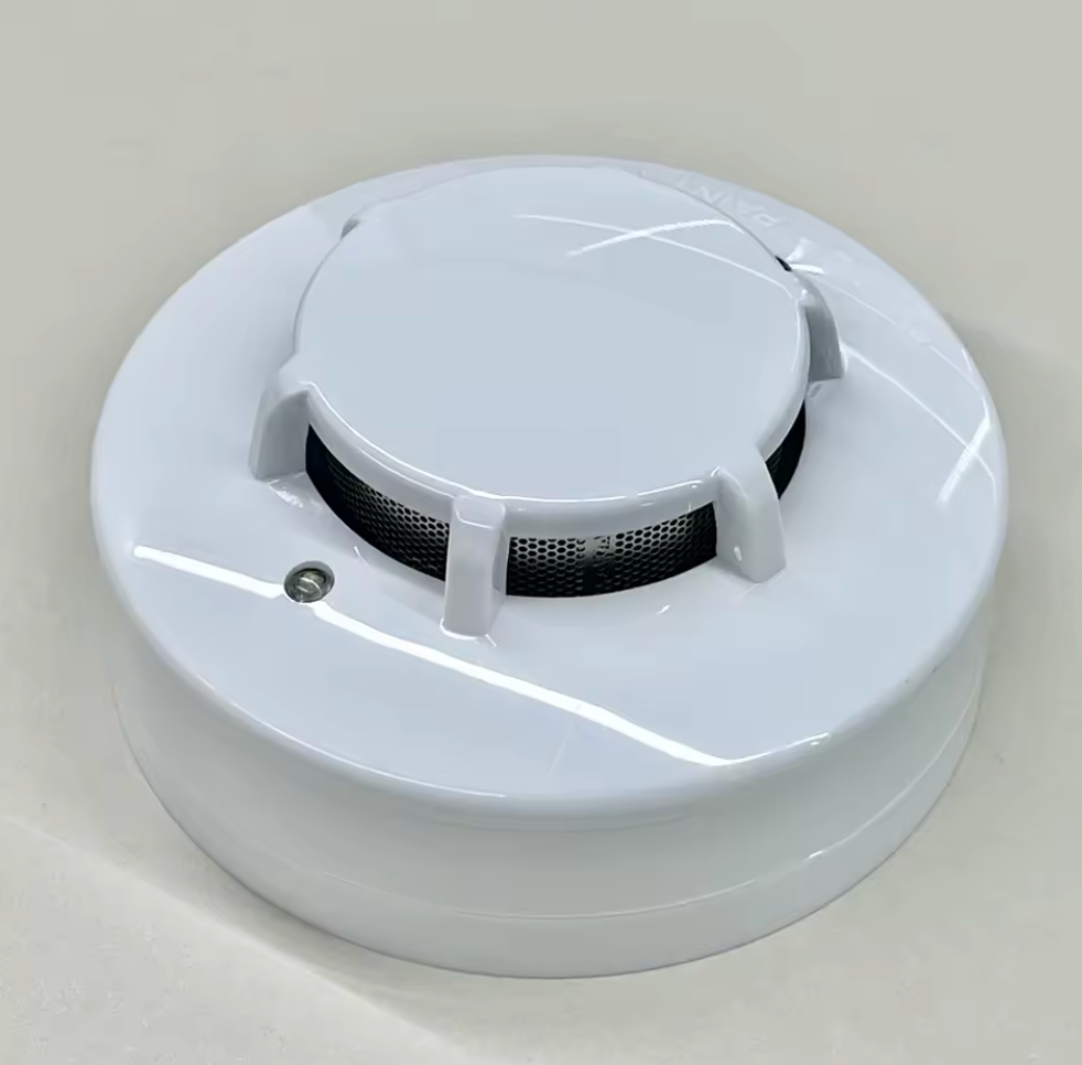 Conventional Smoke Detector Mounting Base with 4-Terminal Wiring
